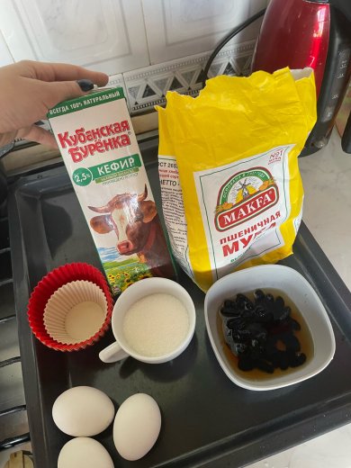 Кекс на кефире - Шаг 1