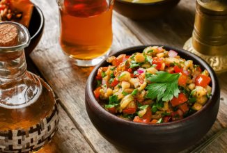 Салат с баклажанами и курицей 🥗