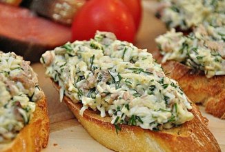 Закусочные бутерброды с печенью трески. 👍🏼