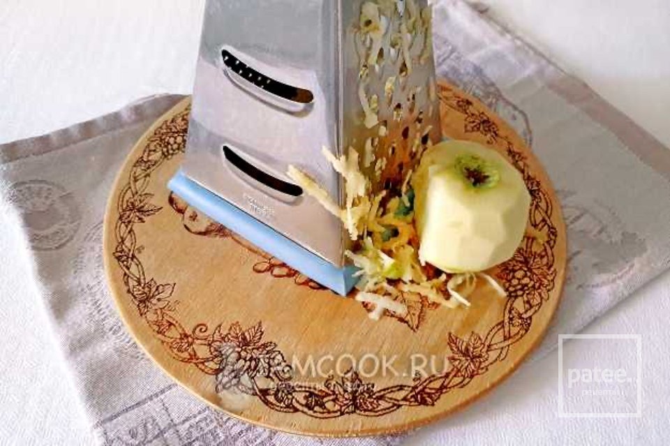 Королевская ватрушка с яблоками и творогом 🍰 - Шаг 6