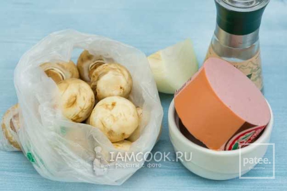Жареные шампиньоны с колбасой 🍄 - Шаг 1