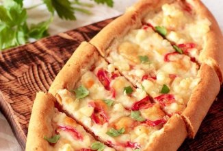 Пиде с фаршем и сыром на кефирном тесте 👍🏼