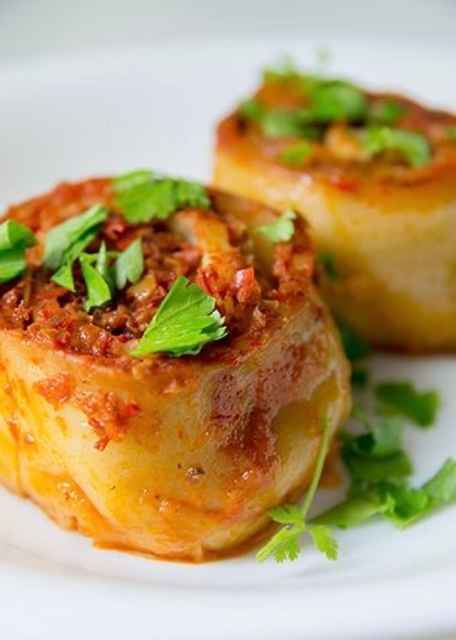 Ленивые пельмени в томатном соусе 🥟