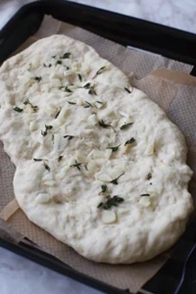 Фокачча с тимьяном и чесноком 👍🏼 - Шаг 5