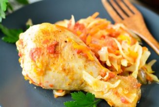 Тушеная курица с капустой на сковороде 🍗