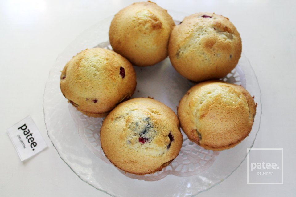 Мини-бисквиты с клюквой и бананом - Шаг 15