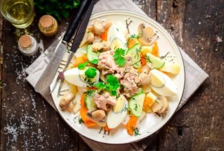 Салат из печени трески с картошкой 🥗