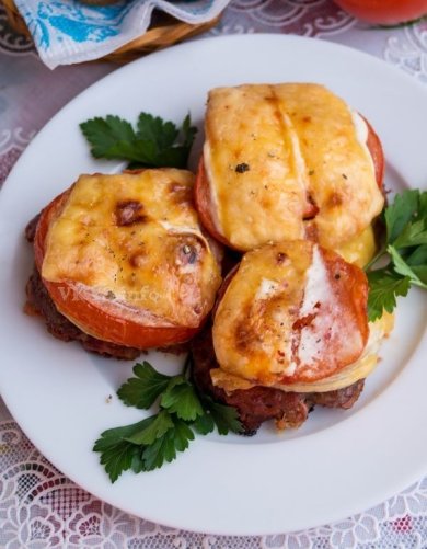 Котлеты под сыром с помидорами в духовке👍🏼 - Шаг 12