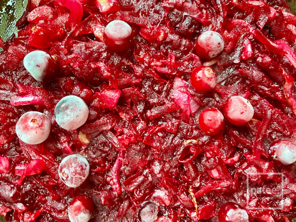 Свекольный салат с куриной печенью. - Шаг 4