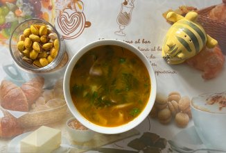 Постный рассольник с вешенками