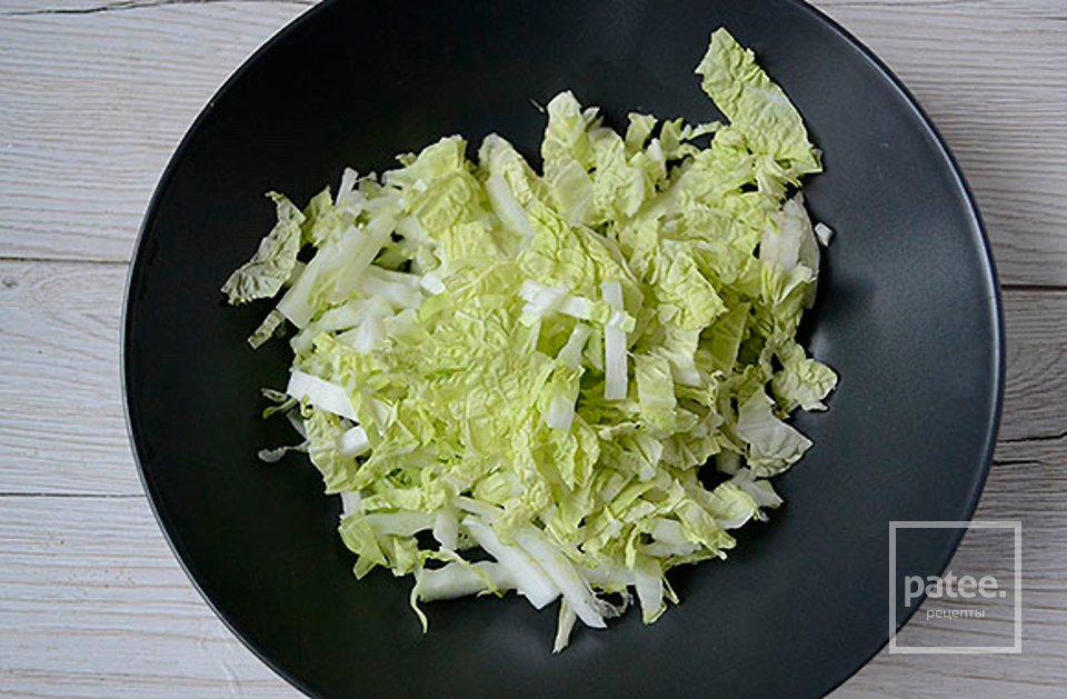 Салат с шампиньонами и пекинской капустой 🥗 - Шаг 2