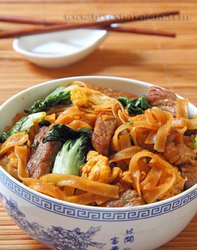 Тайская рисовая лапша со сладким соевым соусом 🍝