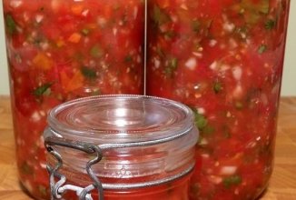 Овощной салат из помидор на зиму Пальчики оближешь 🍅