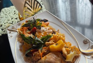 Тушеная курица