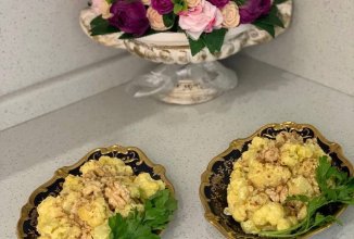 Салат из цветной капусты и грецких орехов 🥗