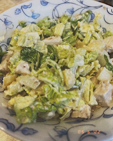 Хрустящий салат с ананасом - Шаг 1