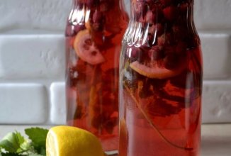 Компот из крыжовника с мелиссой и лимоном на зиму 🫙