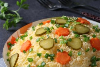 Салат «Мельница» с грибами и курицей 🥗