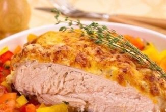 Куриная грудка под сметанно-чесночным соусом 🍗