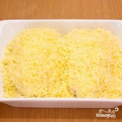 Куриная грудка под сметанно-чесночным соусом 🍗 - Шаг 4