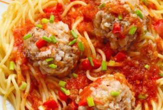 Ежики из фарша с рисом и подливкой👍🏼