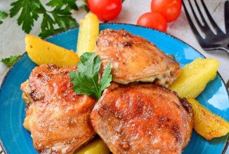 Куриные бедра на противне в духовке 🍗