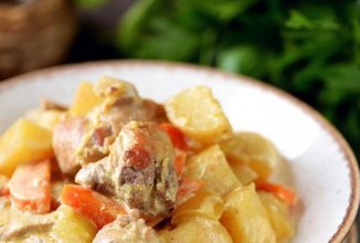 Индейка с картошкой в сметане в духовке👍🏼