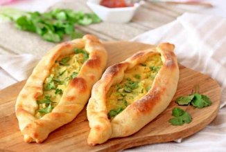 Пиде с картофелем и зеленью 👍🏼