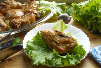 Курица в соевом соусе с зирой и чесноком