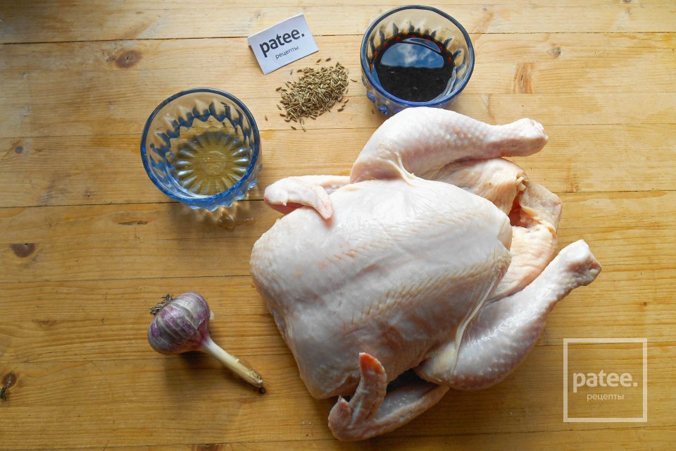 Курица в соевом соусе с зирой и чесноком - Шаг 1