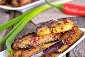 Баклажаны в остром чесночном соусе по-китайски 🍆