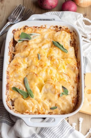 Мясо по-французски с картошкой в духовке 🥩 - Шаг 5