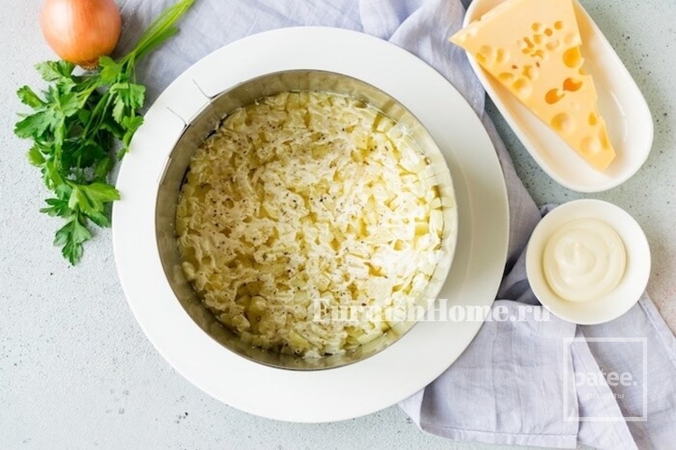 Салат с селедкой и сыром 🥗 - Шаг 3