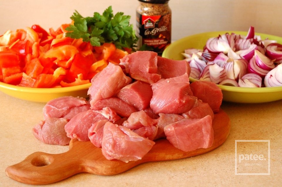 Телятина с перцем и луком 🥩 - Шаг 2
