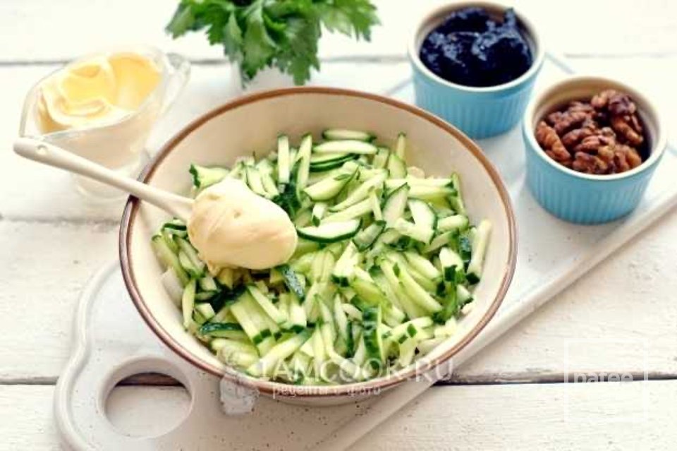 Салат «Принцесса» с говядиной 🥗 - Шаг 5