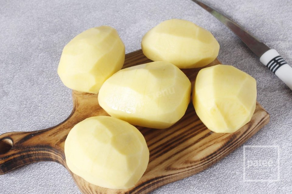 Запеченный картофель в фольге в духовке 🥔 - Шаг 2