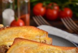 Мелт с тунцом (горячий закрытый сэндвич) 🥪