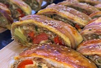 Мясной рулет очень сочный 😍