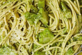 Алио олио с брокколи