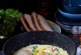 Курица в молочном соусе на сковороде 🍗