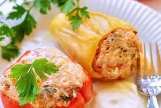 Перец, фаршированный мясной начинкой 🫑
