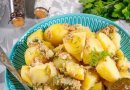 Отварной картофель с консервированным тунцом 🥔