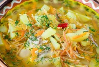 Куриный суп с жареной вермишелью 🍲