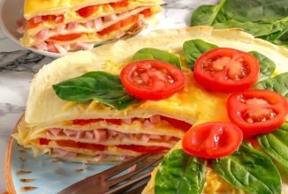 Блинный торт с ветчиной и сыром 🥞