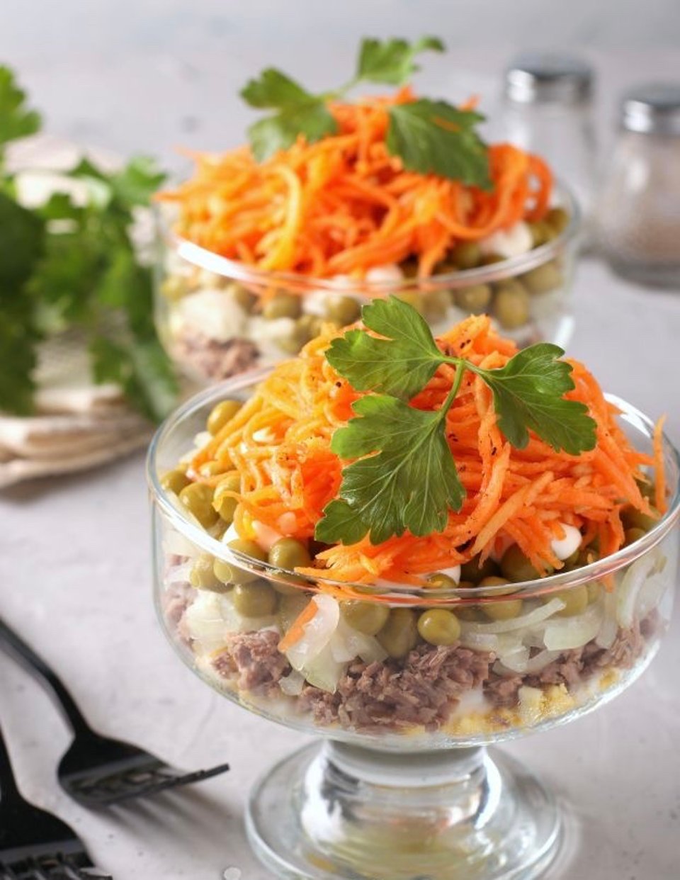 Слоёный салат с говядиной и морковью по-корейски 🥗