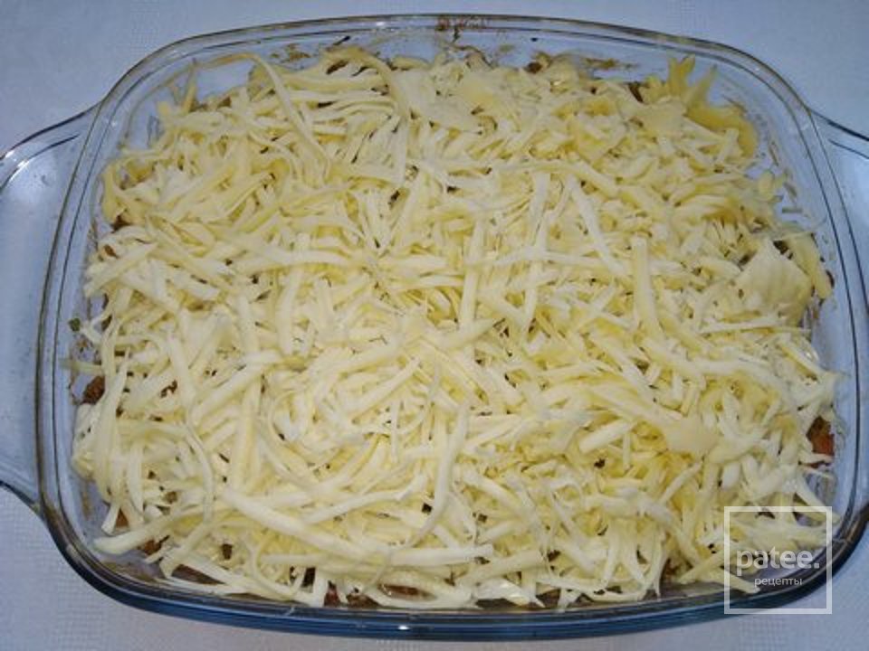 Сосиски в пасте, запеченные с брокколи, кабачком, сыром и соусом Barilla - Шаг 7