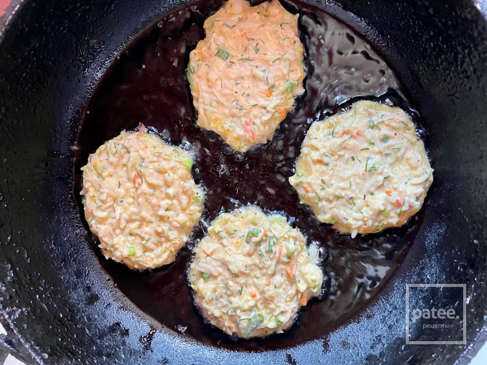 Кабачковые оладьи с рисом. - Шаг 7