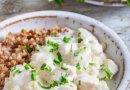 Молочная подливка с куриной грудкой