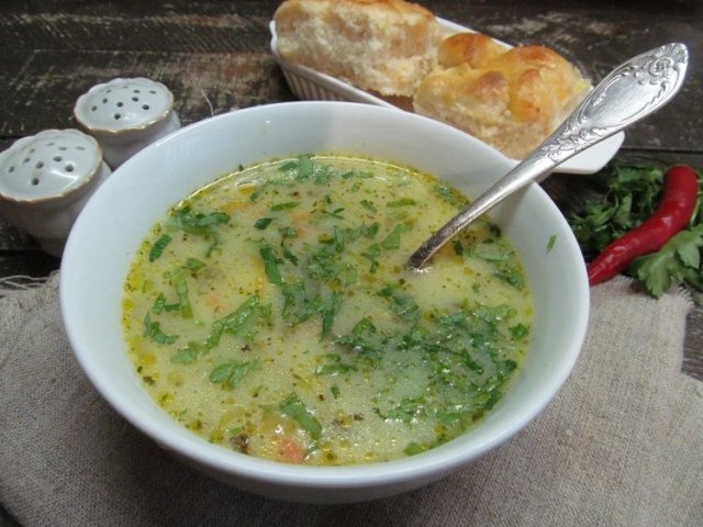 Овощной суп с соленым огурцом 🍲