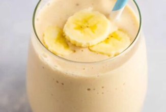 Банановый коктейль